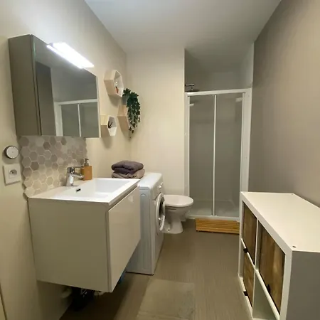 Appartement Confort Avec Parking Et Loggia Rouen