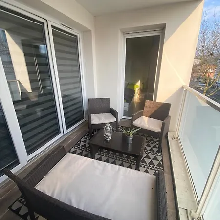 Confort Avec Parking Et Loggia Appartement *